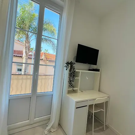 Les Pins Pinede Sector - Apartment Juan-les-Pins